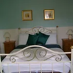 Wentworth Arms Fogadó 4*