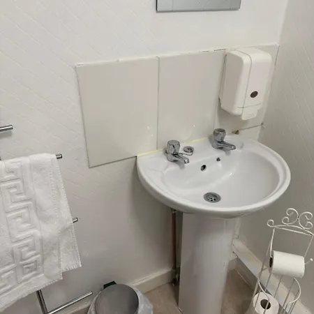 Inn Wentworth Arms 4*